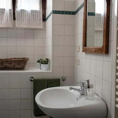 Spacious In Strategic Location - * 特伦托