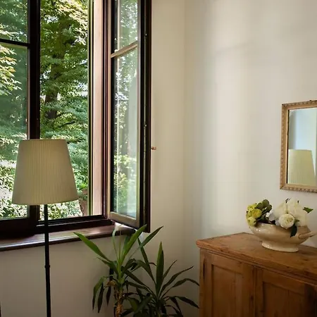 Spacious In Strategic Location - * 트렌토