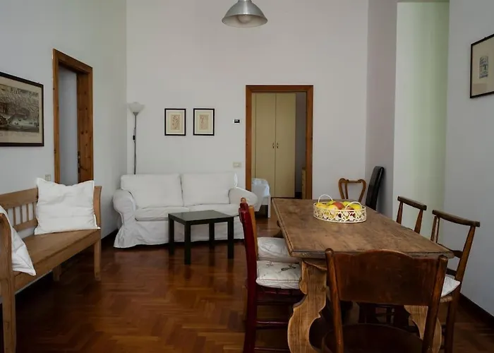 Spacious In Strategic Location - *